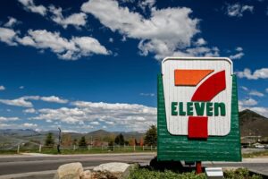 7-Eleven expands loyalty program