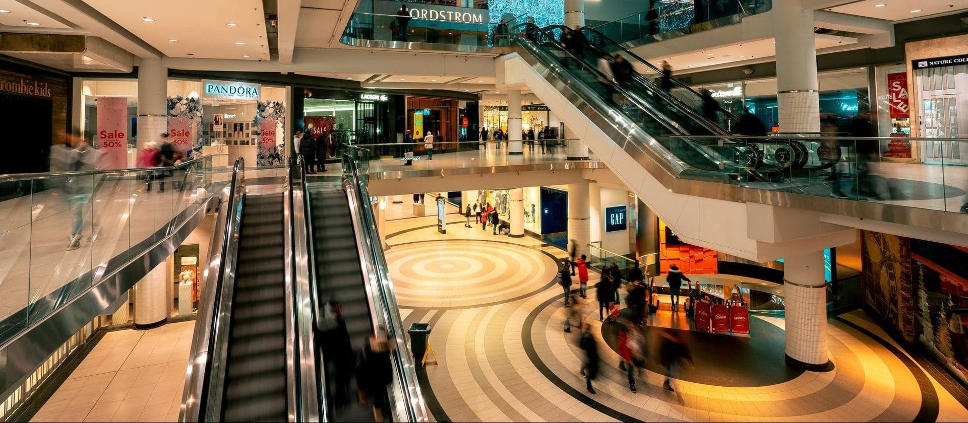 Proximity marketing may be the future of retailers and shopping malls.